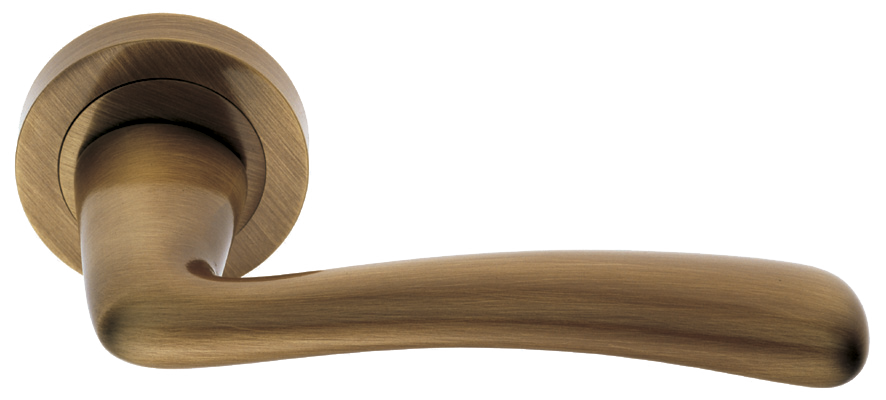 Ручка дверная COCKATOO R2 BGO раздельная на круглой розетке, цвет матовая бронза, латунь фото купить в Махачкале